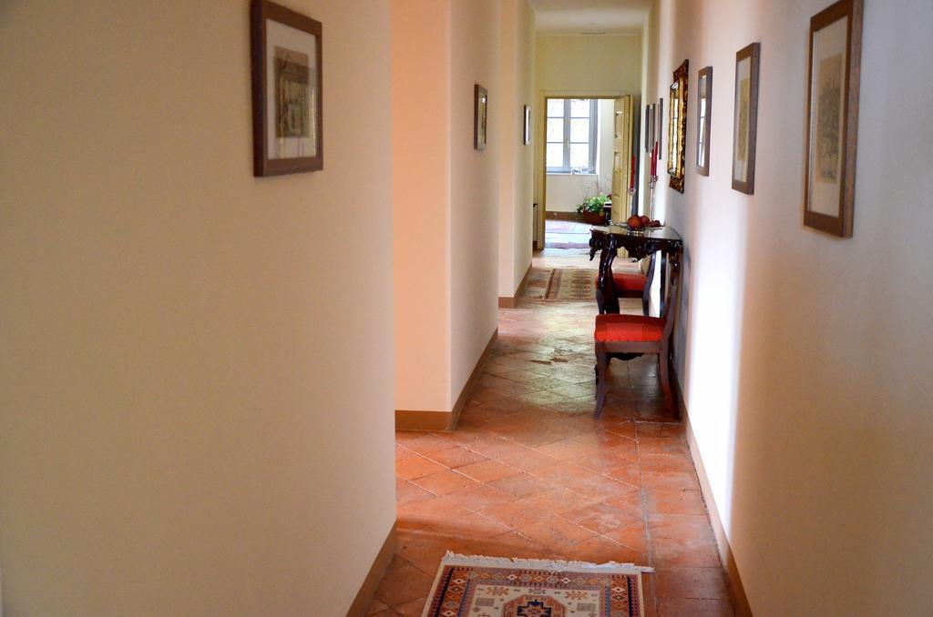 Residenza Ca' Laripa Apartment Solto Collina Стая снимка
